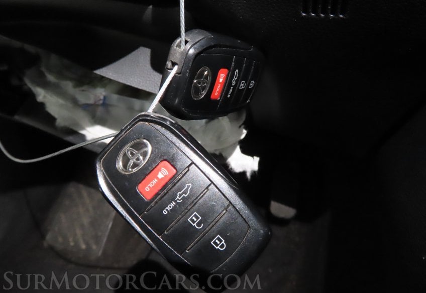 2022 Toyota Tundra SR5 - Image 39