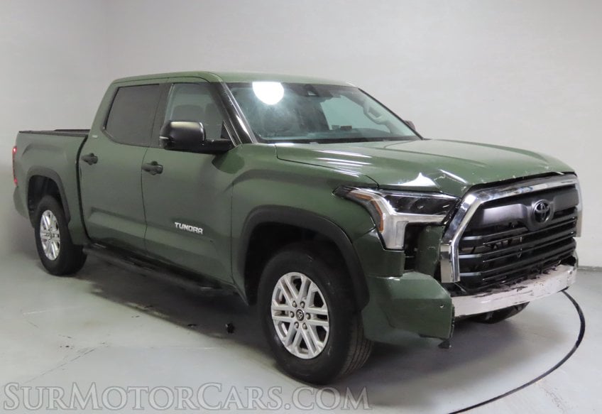 2022 Toyota Tundra SR5 - Image 3