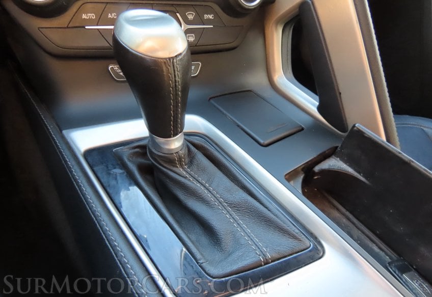 2014 Chevrolet Corvette 1LT - Image 11