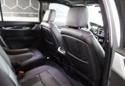 2025 Cadillac XT6 - Image 40