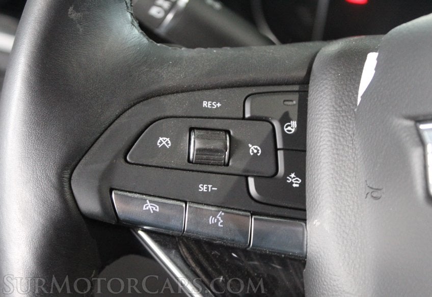 2025 Cadillac XT6 - Image 49