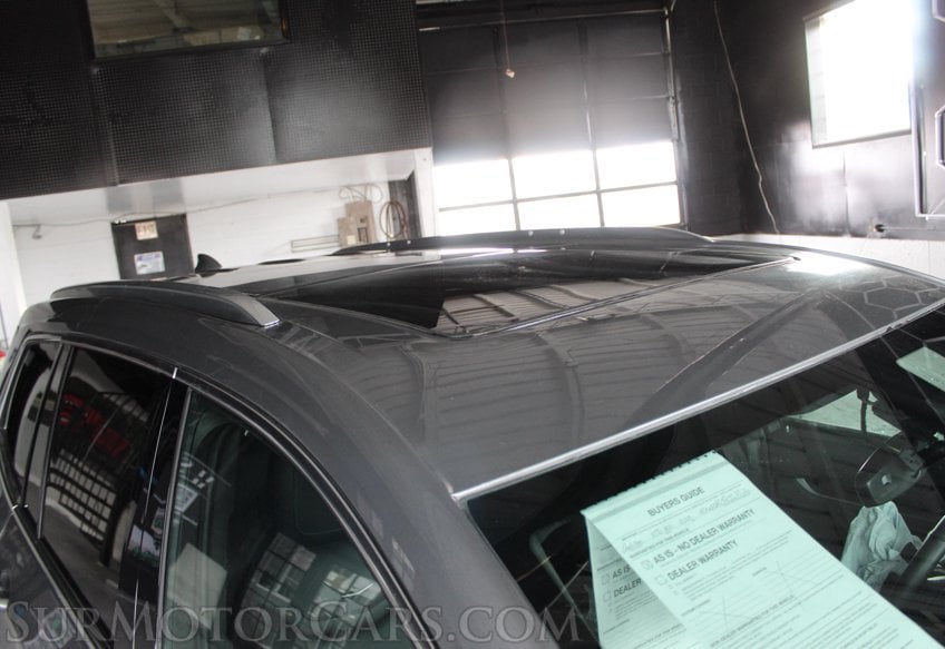 2025 Cadillac XT6 - Image 19
