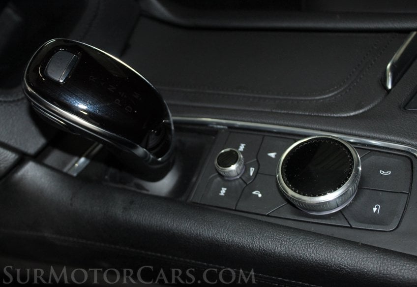 2025 Cadillac XT6 - Image 60