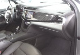 2025 Cadillac XT6 - Image 63