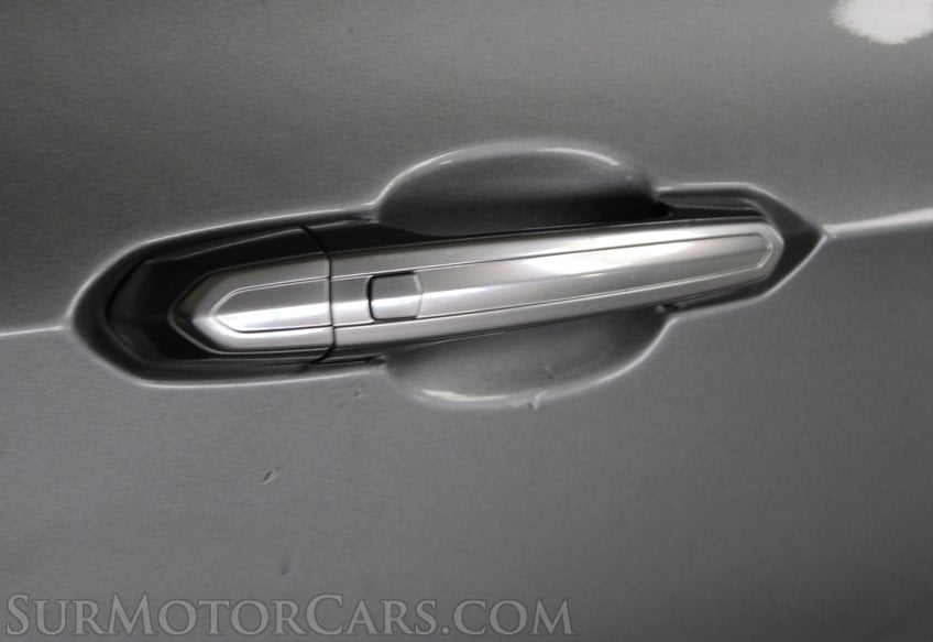 2025 Cadillac XT6 - Image 29