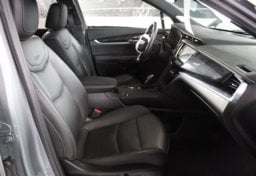 2025 Cadillac XT6 - Image 34