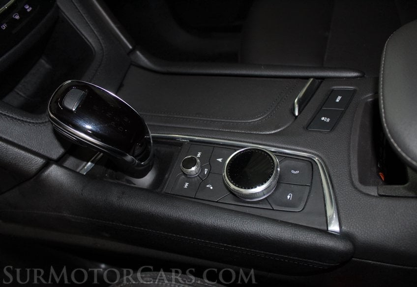 2025 Cadillac XT6 - Image 62