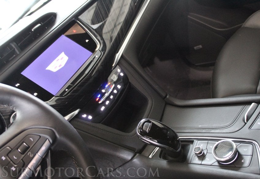2025 Cadillac XT6 - Image 55