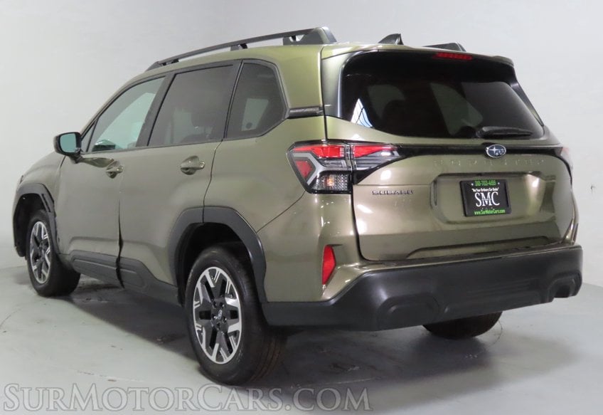 2026 Subaru Forester Premium - Image 7