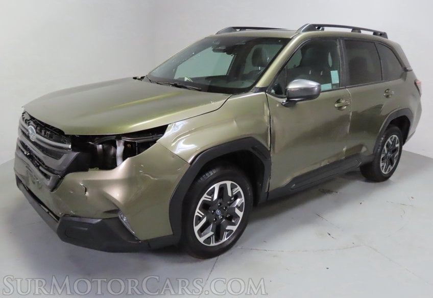 2026 Subaru Forester Premium - Image 2