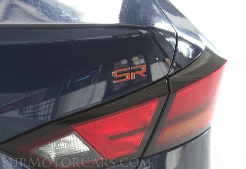 2024 Nissan Altima - Image 25