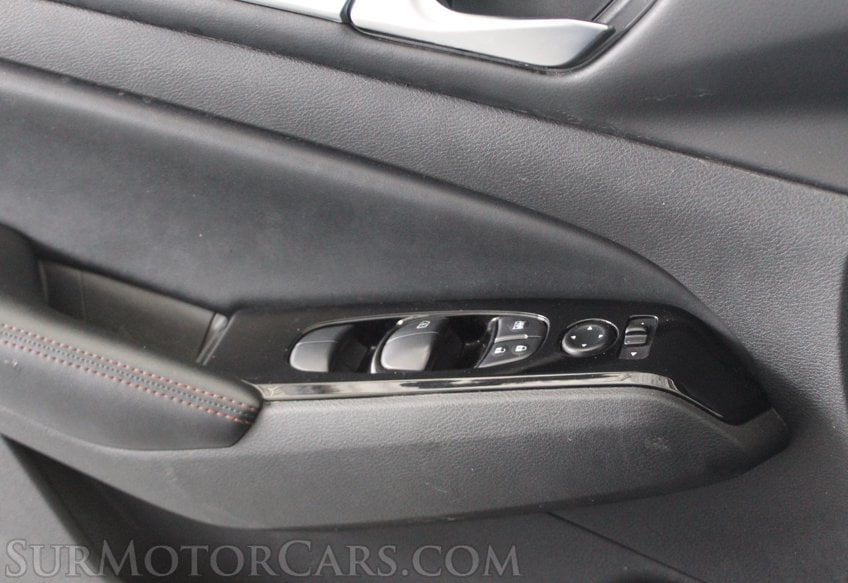 2024 Nissan Altima - Image 37