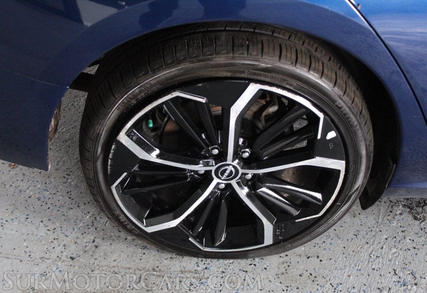 2024 Nissan Altima - Image 28