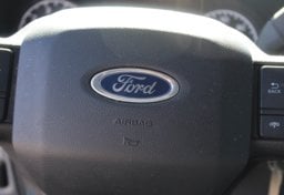 2023 Ford F-150 3.5L XL - Image 46