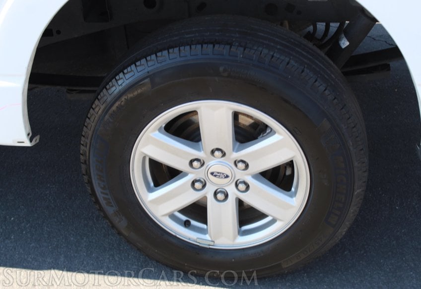 2023 Ford F-150 3.5L XL - Image 25