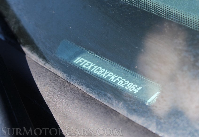 2023 Ford F-150 3.5L XL - Image 31