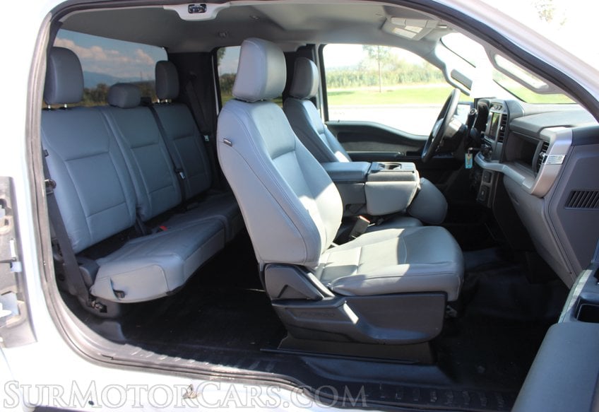 2023 Ford F-150 3.5L XL - Image 39