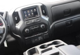 2019 Chevrolet Silverado 1500 - Image 41