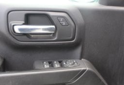 2019 Chevrolet Silverado 1500 - Image 48