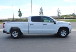 2019 Chevrolet Silverado 1500 - Image 16