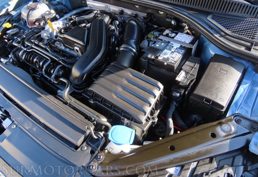 2025 Volkswagen Jetta SE - Image 15