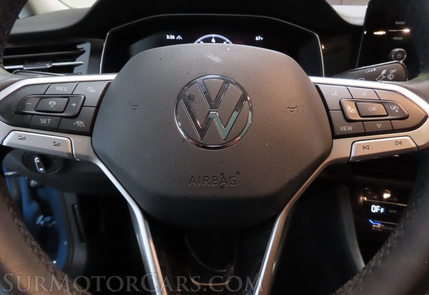 2025 Volkswagen Jetta SE - Image 43