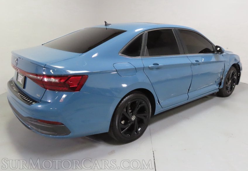 2025 Volkswagen Jetta SE - Image 51