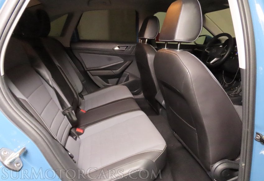 2025 Volkswagen Jetta SE - Image 9