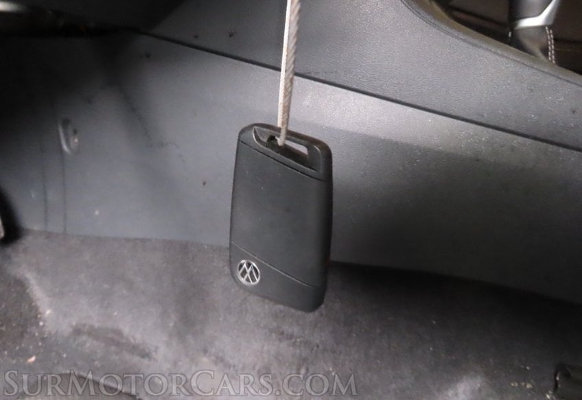 2025 Volkswagen Jetta SE - Image 26