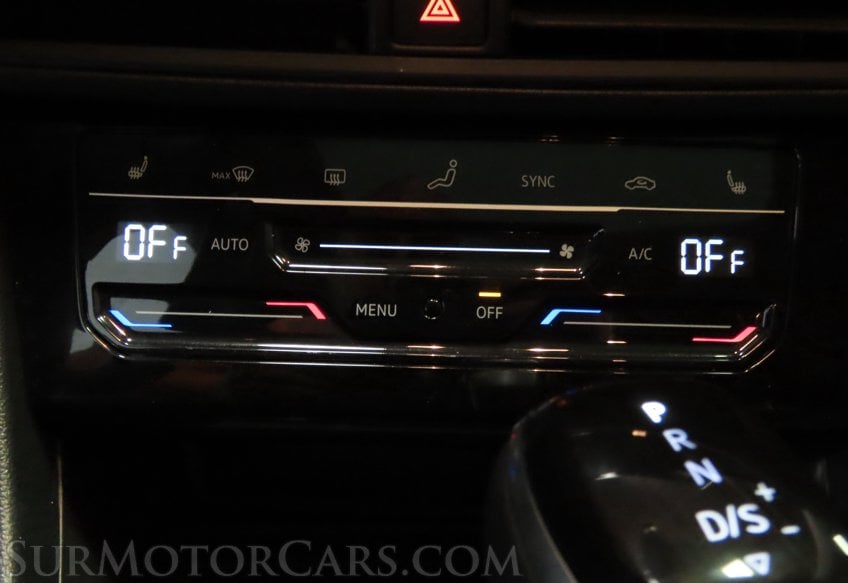 2025 Volkswagen Jetta SE - Image 46