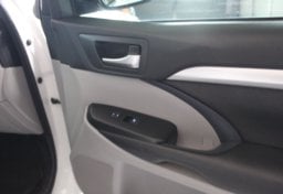 2018 Toyota Highlander AWD XLE - Image 57