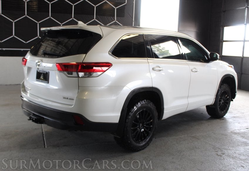 2018 Toyota Highlander AWD XLE - Image 8