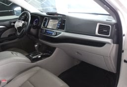 2018 Toyota Highlander AWD XLE - Image 31