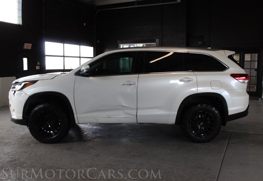 2018 Toyota Highlander AWD XLE - Image 10