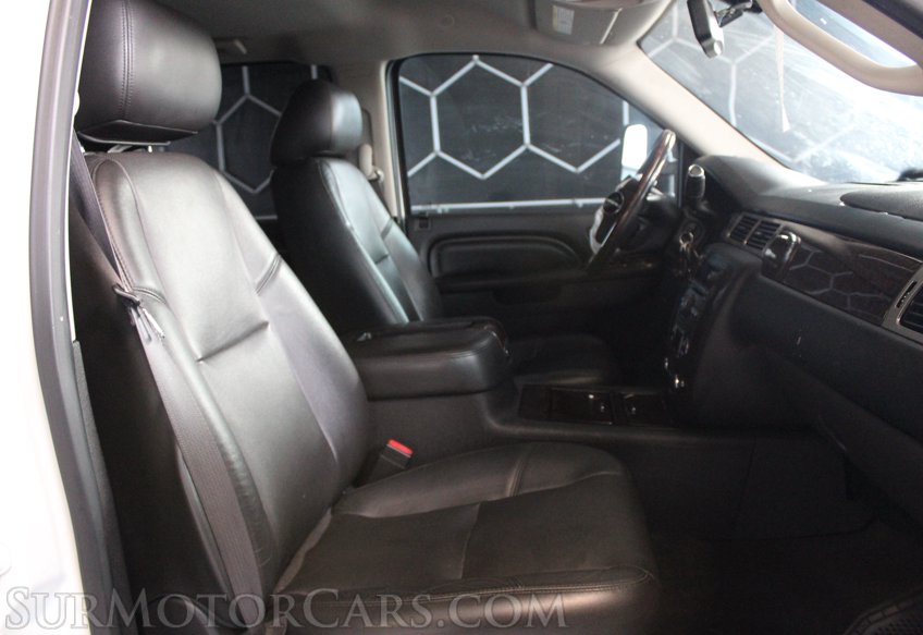 2013 GMC Sierra 3500HD - Image 40