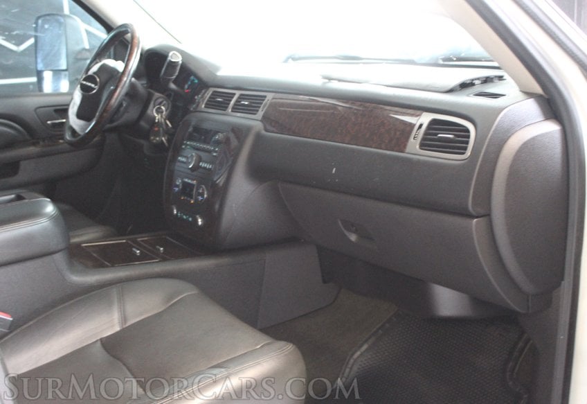 2013 GMC Sierra 3500HD - Image 33