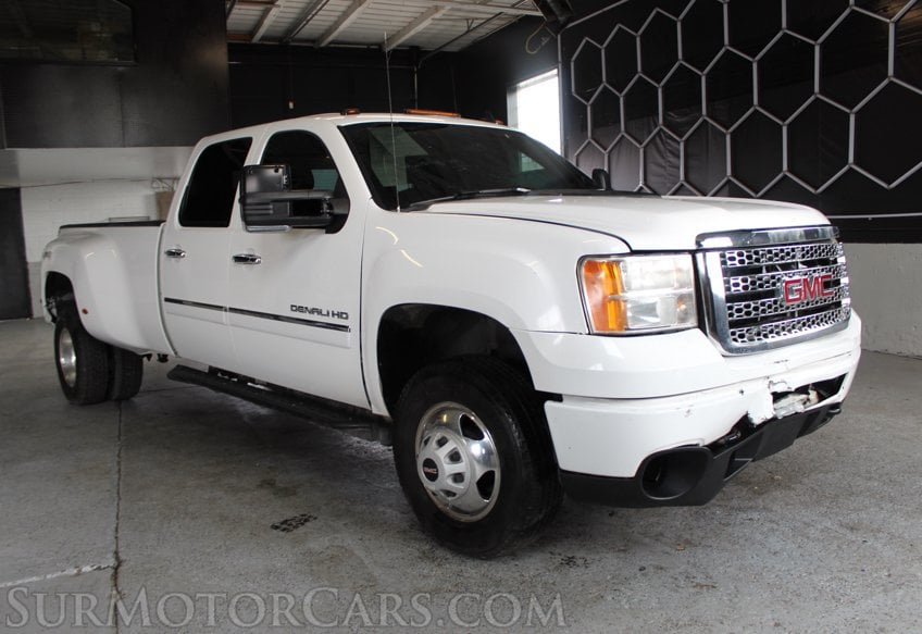 2013 GMC Sierra 3500HD - Image 4