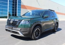 2024 Nissan Pathfinder Rock Creek - Image 3
