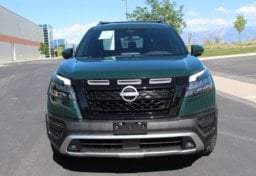 2024 Nissan Pathfinder Rock Creek - Image 11