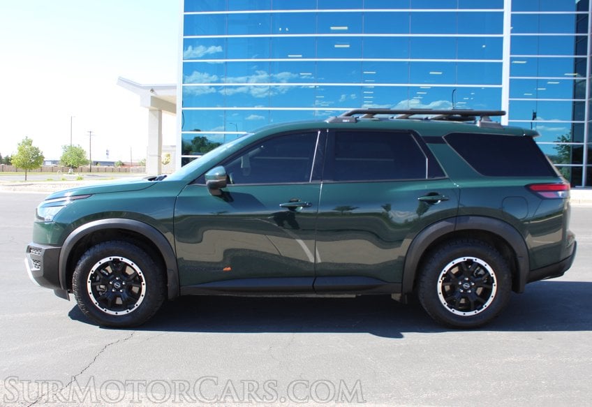 2024 Nissan Pathfinder Rock Creek - Image 9