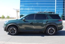 2024 Nissan Pathfinder Rock Creek - Image 9