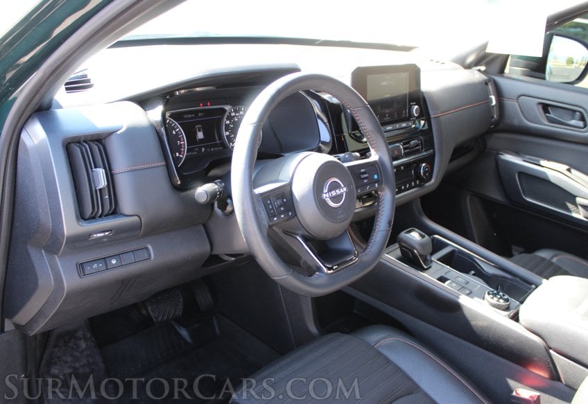 2024 Nissan Pathfinder Rock Creek - Image 27