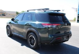 2024 Nissan Pathfinder Rock Creek - Image 5