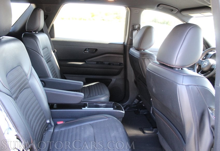 2024 Nissan Pathfinder Rock Creek - Image 34
