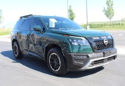 2024 Nissan Pathfinder Rock Creek - Image 2