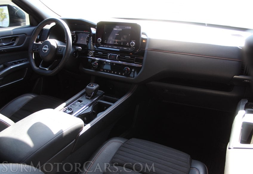 2024 Nissan Pathfinder Rock Creek - Image 43