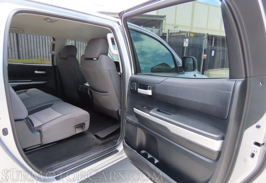 2016 Toyota Tundra SR5 - Image 24