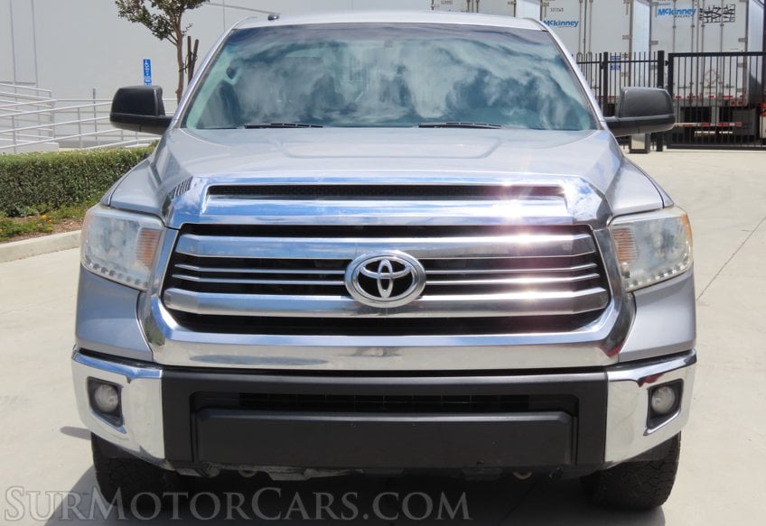 2016 Toyota Tundra SR5 - Image 10