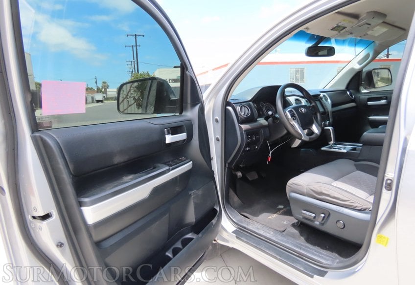2016 Toyota Tundra SR5 - Image 33
