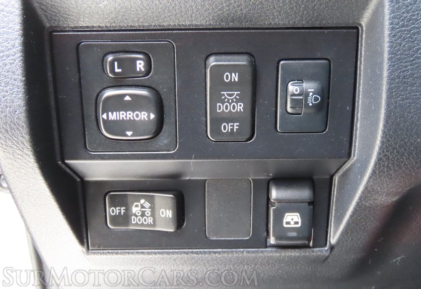 2016 Toyota Tundra SR5 - Image 46